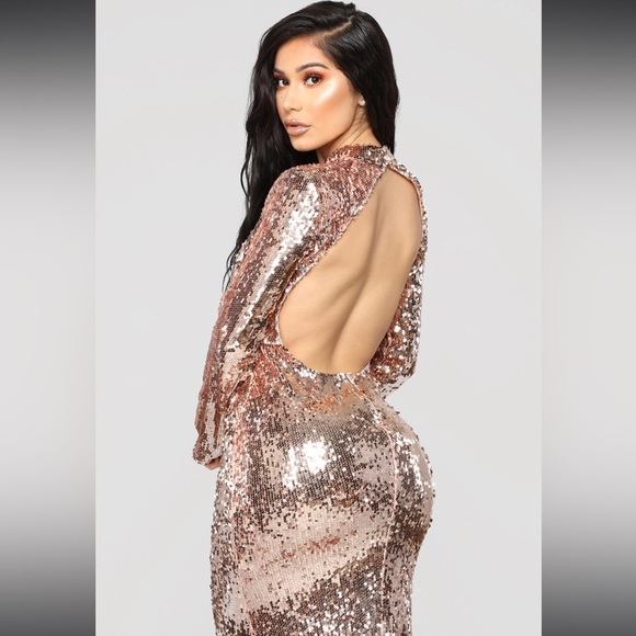 NWT Fashion Nova Practically Famous Sequin full length Dress - Rose Gold size XS - Picture 3 of 12